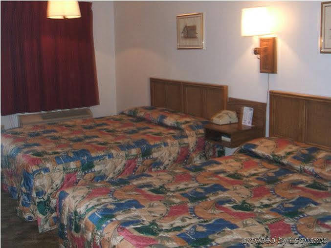 Scottish Inns Motel - 오사지비치 객실 사진